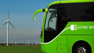 Electric bus (Canva free image)